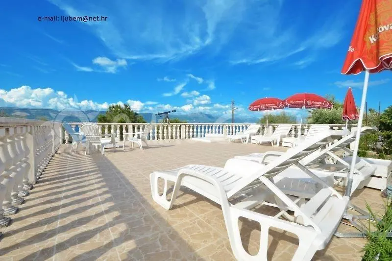 Villa Fjaba - By The Sea - With The Big Terraces & Great Sea View Trogir 0*,
