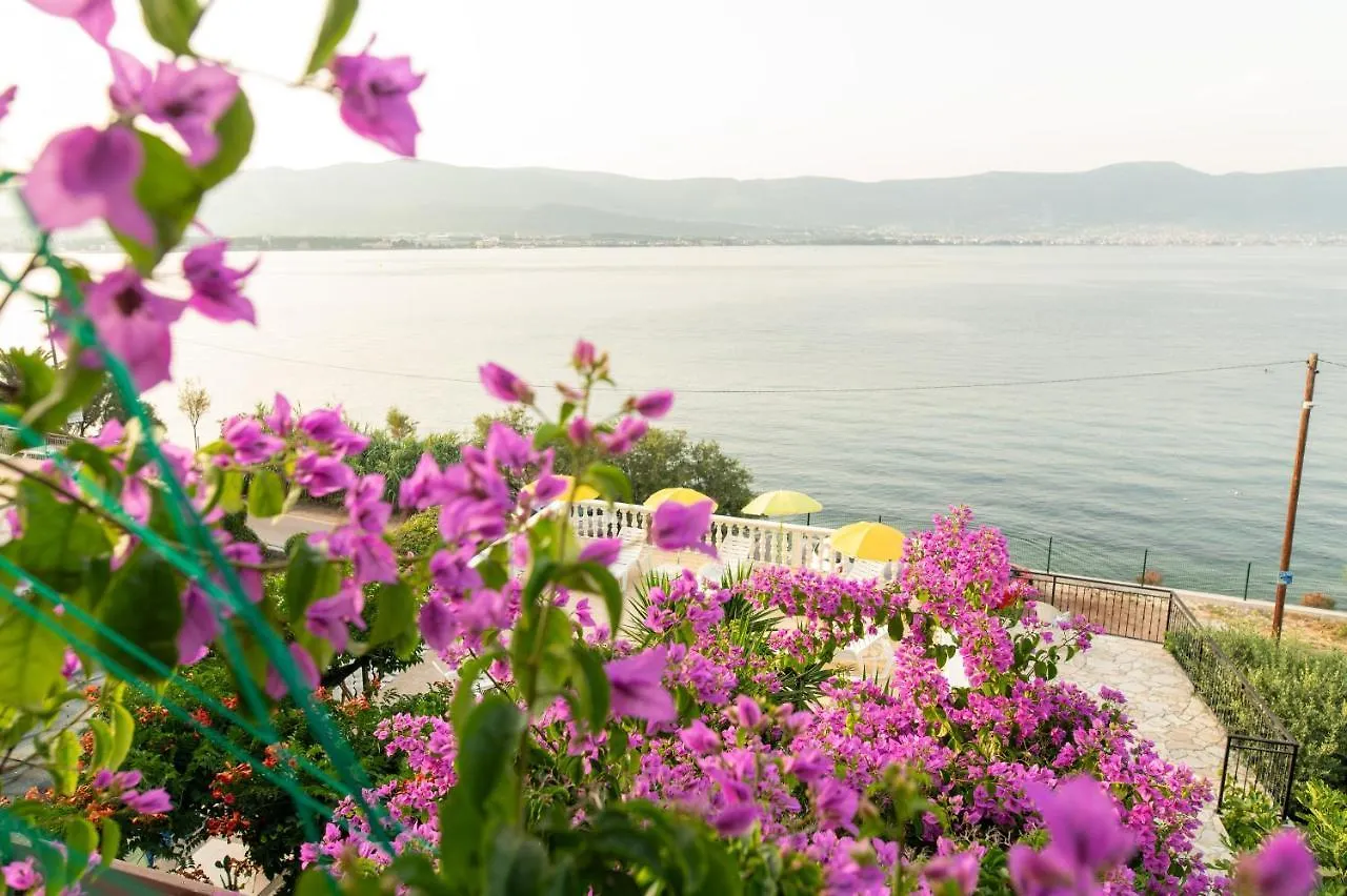 Villa Fjaba - By The Sea - With The Big Terraces & Great Sea View Trogir Apartmán
