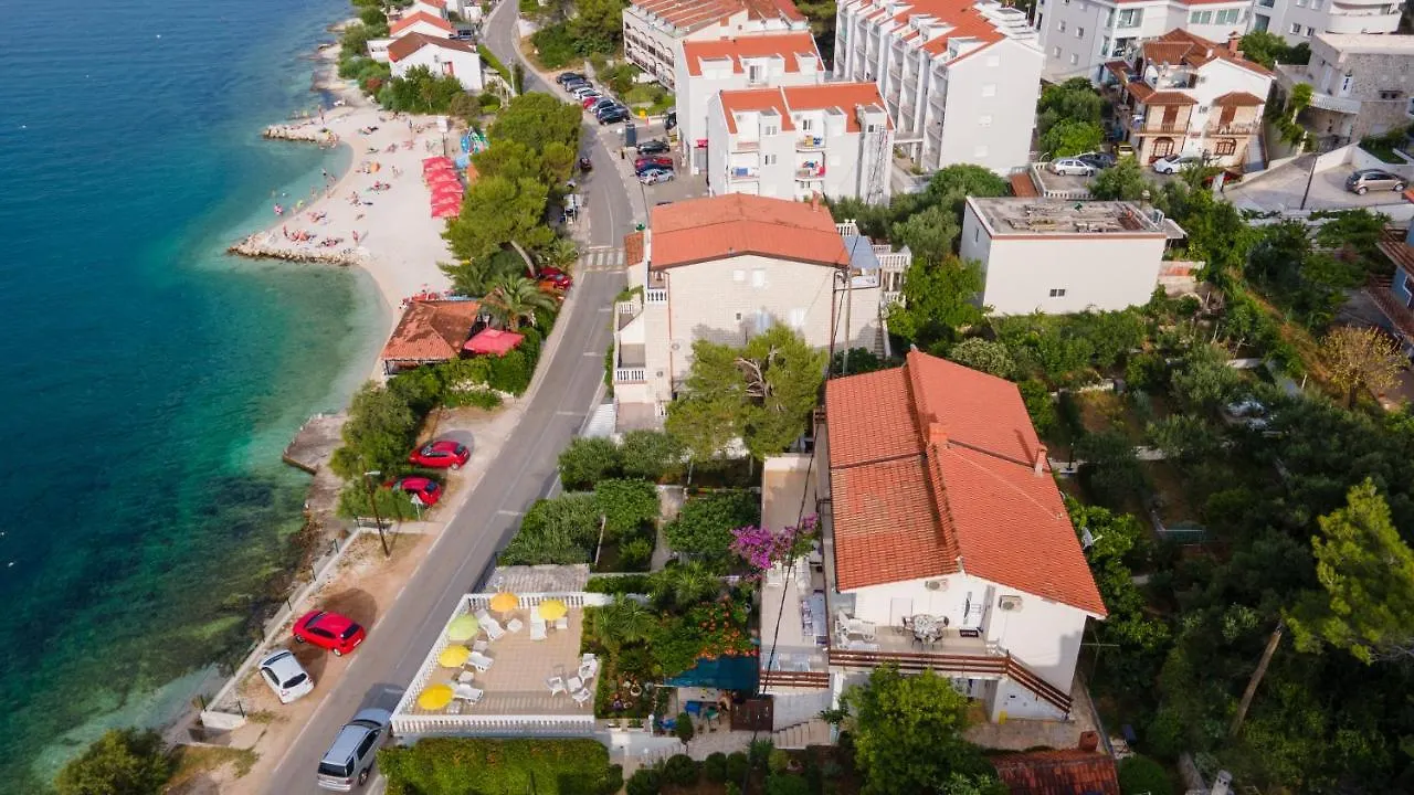 Apartament Villa Fjaba - By The Sea - With The Big Terraces & Great Sea View Trogir