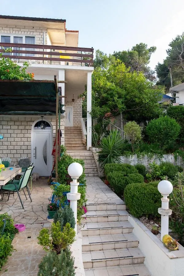 Villa Fjaba - By The Sea - With The Big Terraces & Great Sea View Trogir