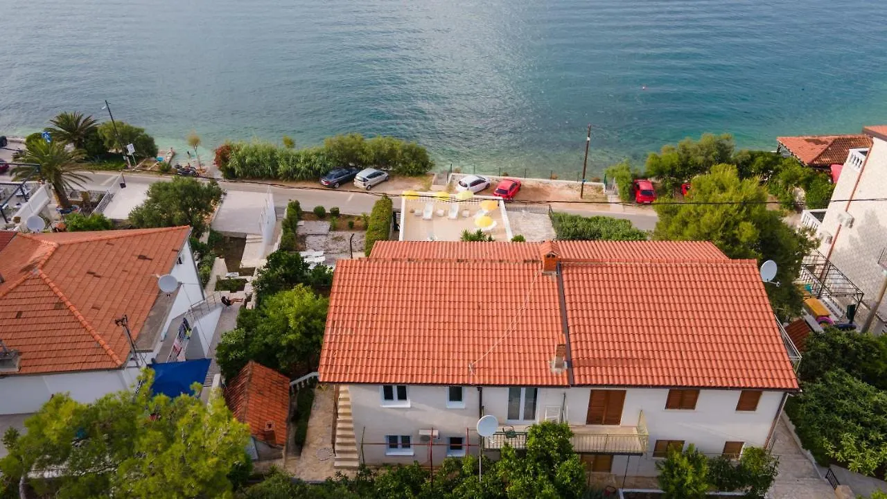 Villa Fjaba - By The Sea - With The Big Terraces & Great Sea View Trogir Apartament