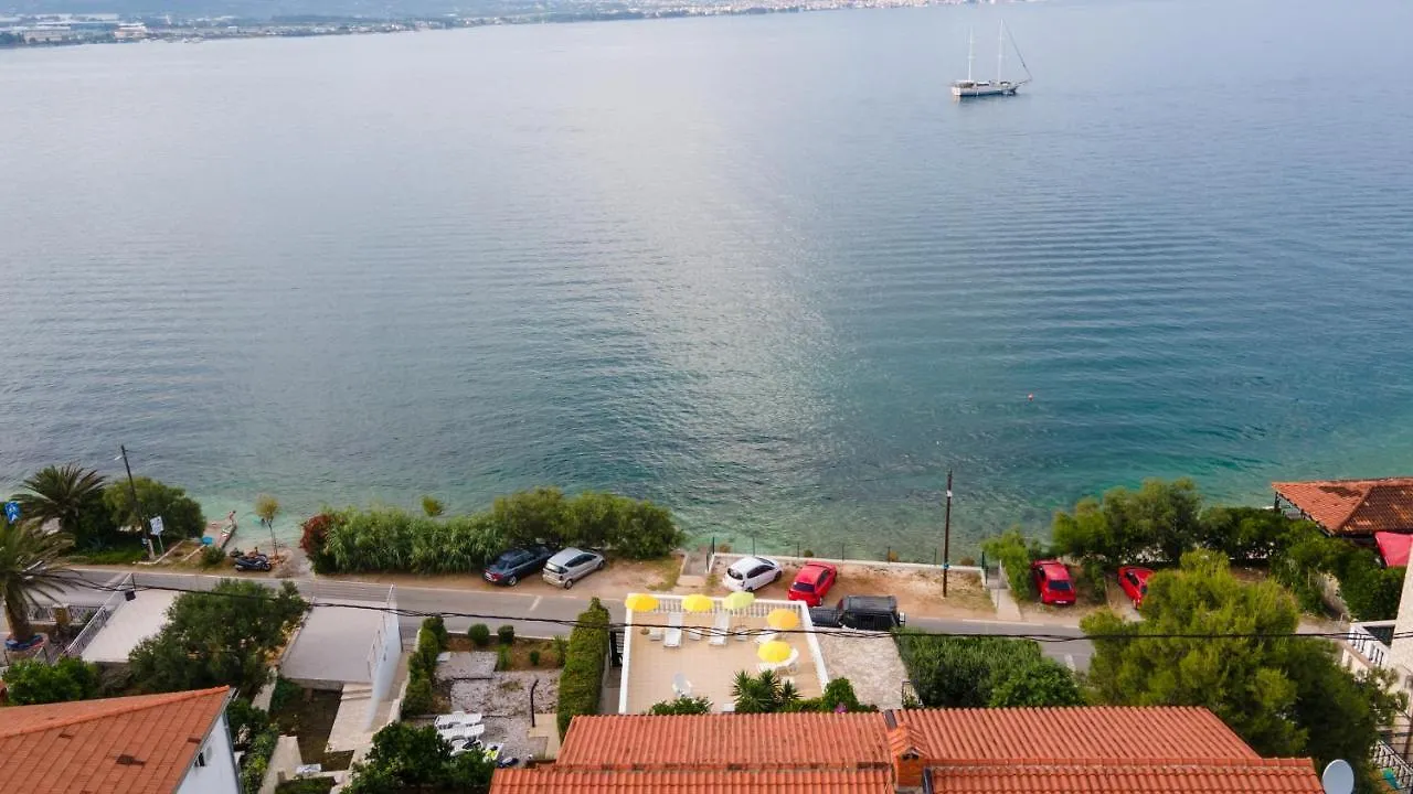 Apartament Villa Fjaba - By The Sea - With The Big Terraces & Great Sea View Trogir