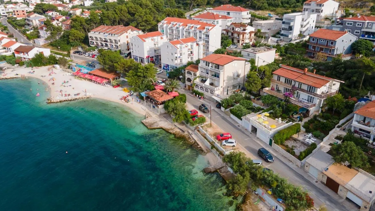 Villa Fjaba - By The Sea - With The Big Terraces & Great Sea View Trogir 0*,