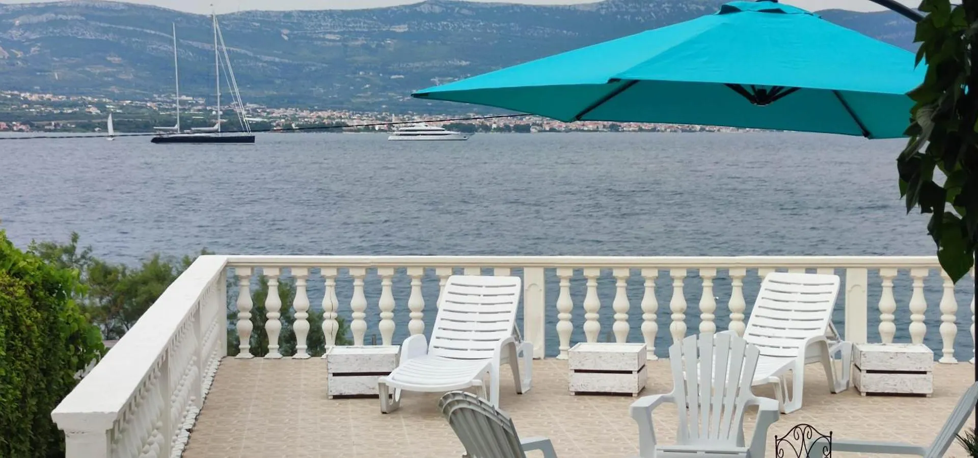 Apartament Villa Fjaba - By The Sea - With The Big Terraces & Great Sea View Trogir